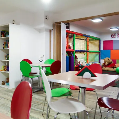 アパートホテル W Marina Jastrzębia Góra