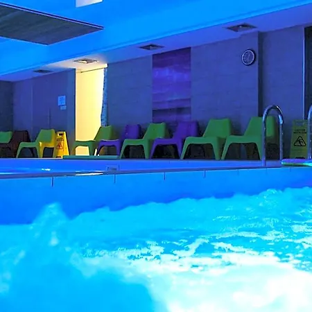 W Marina Apartmanhotel 3*