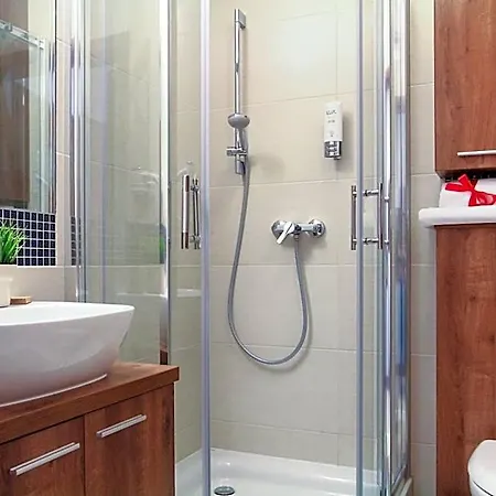 W Marina Apartmanhotel 3*
