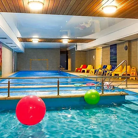 W Marina Apartmanhotel 3*