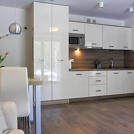W Marina Aparthotel Jastrzebia Gora