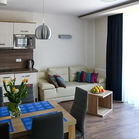 W Marina Hotel apartamentowy