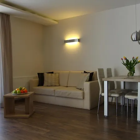 アパートホテル W Marina