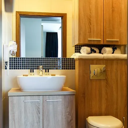 W Marina アパートホテル Jastrzębia Góra