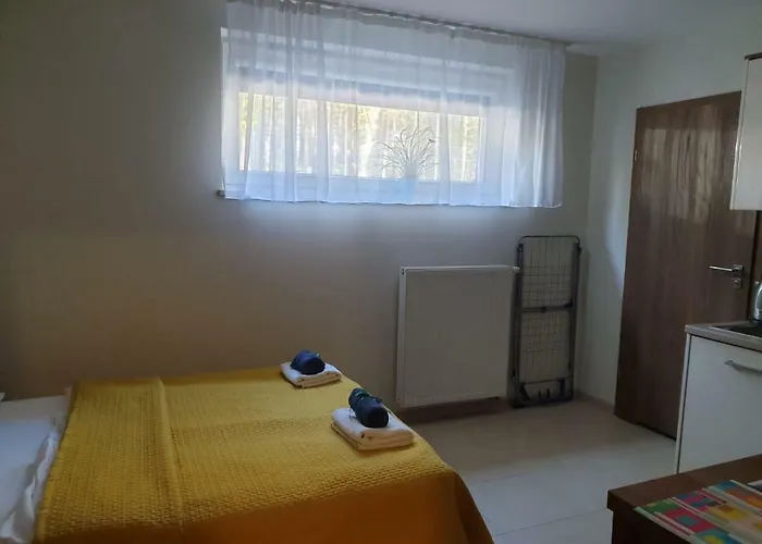 W Marina Aparthotel 3*